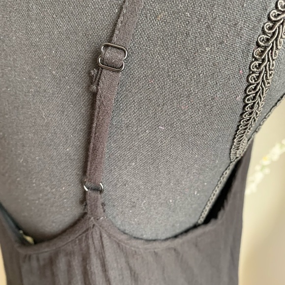 Lily Rose Black Spaghetti Strap Dress Size Medium - Picture 14 of 17